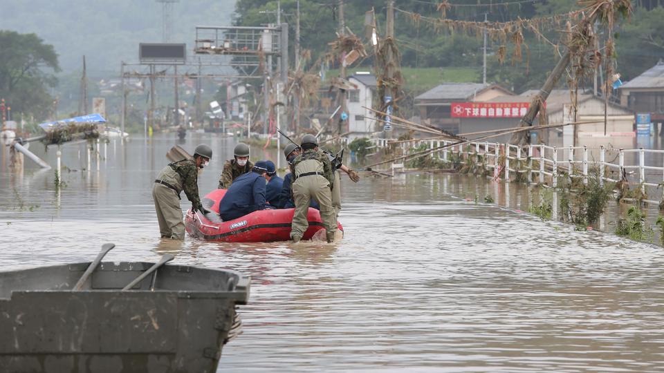 जापानमा भीषण बाढी र पहिरो, कम्तीमा १५ जनाको मृत्यु