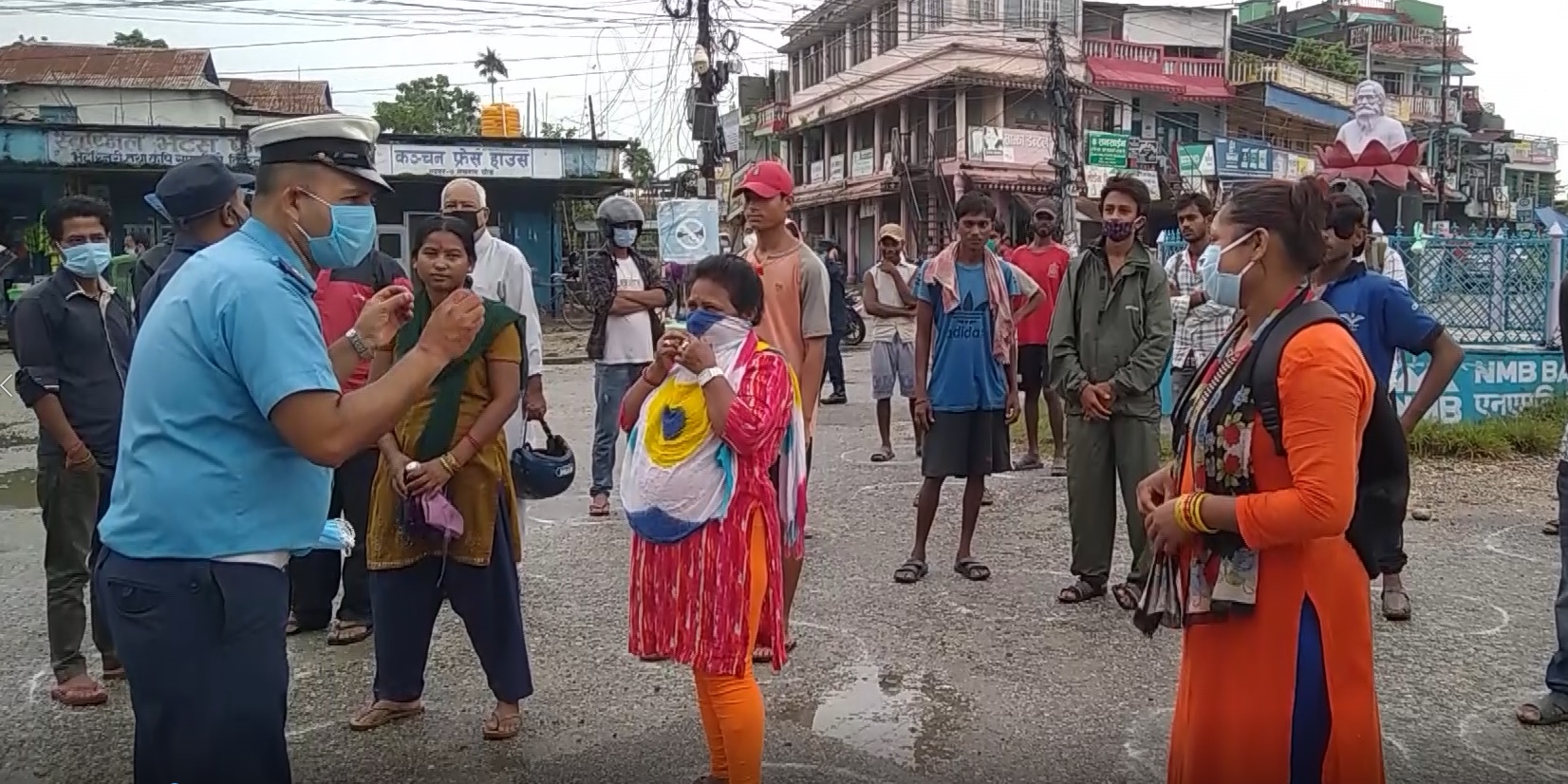 मास्क नलगाइ हिडडुल गर्नेविरुद्ध झापामा कारबाही शुरु