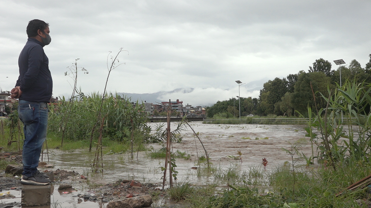 वर्षाका कारण काठमाडौंका विभिन्न क्षेत्र डुबान (फोटोफिचर)