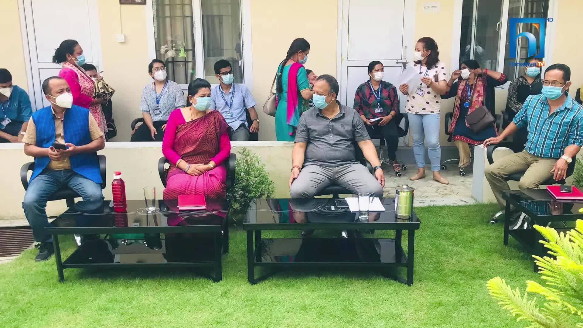 कोरोना परीक्षणमा केन्द्रीय प्रयोगशालाकै बदमासी, डेढ सयको परीक्षण नै नगरी रिपोर्ट (भिडियोसहित)