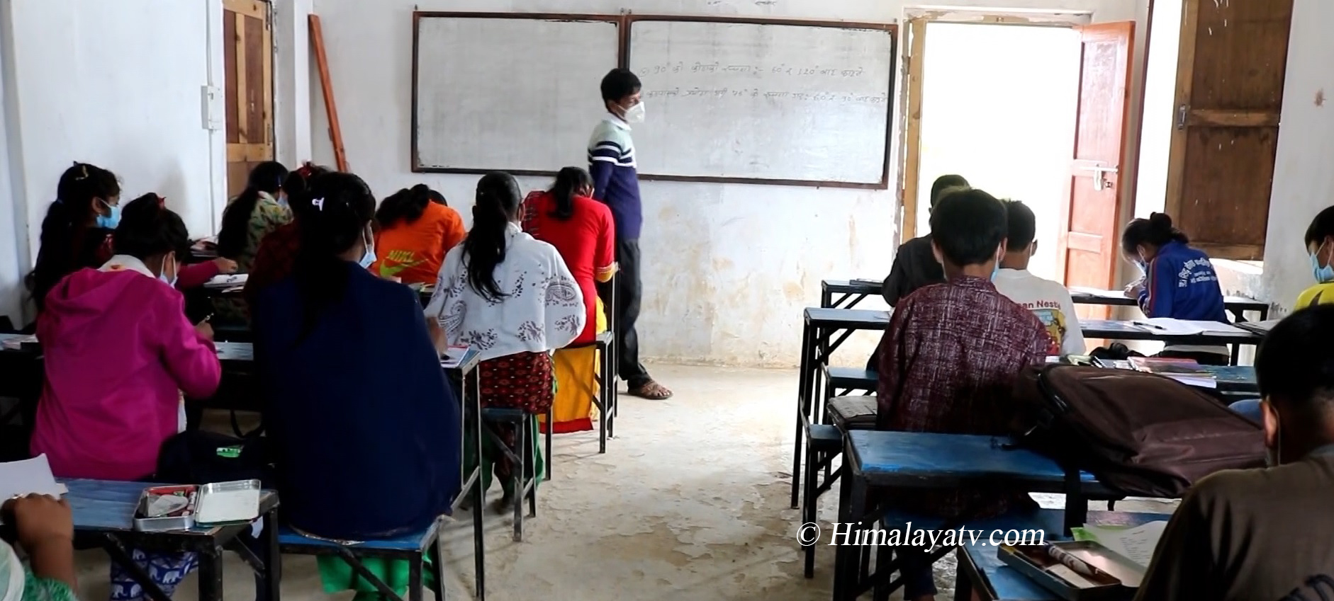 जोखिम नभएका ठाउँमा यसरी खुल्नेछन् अब विद्यालय