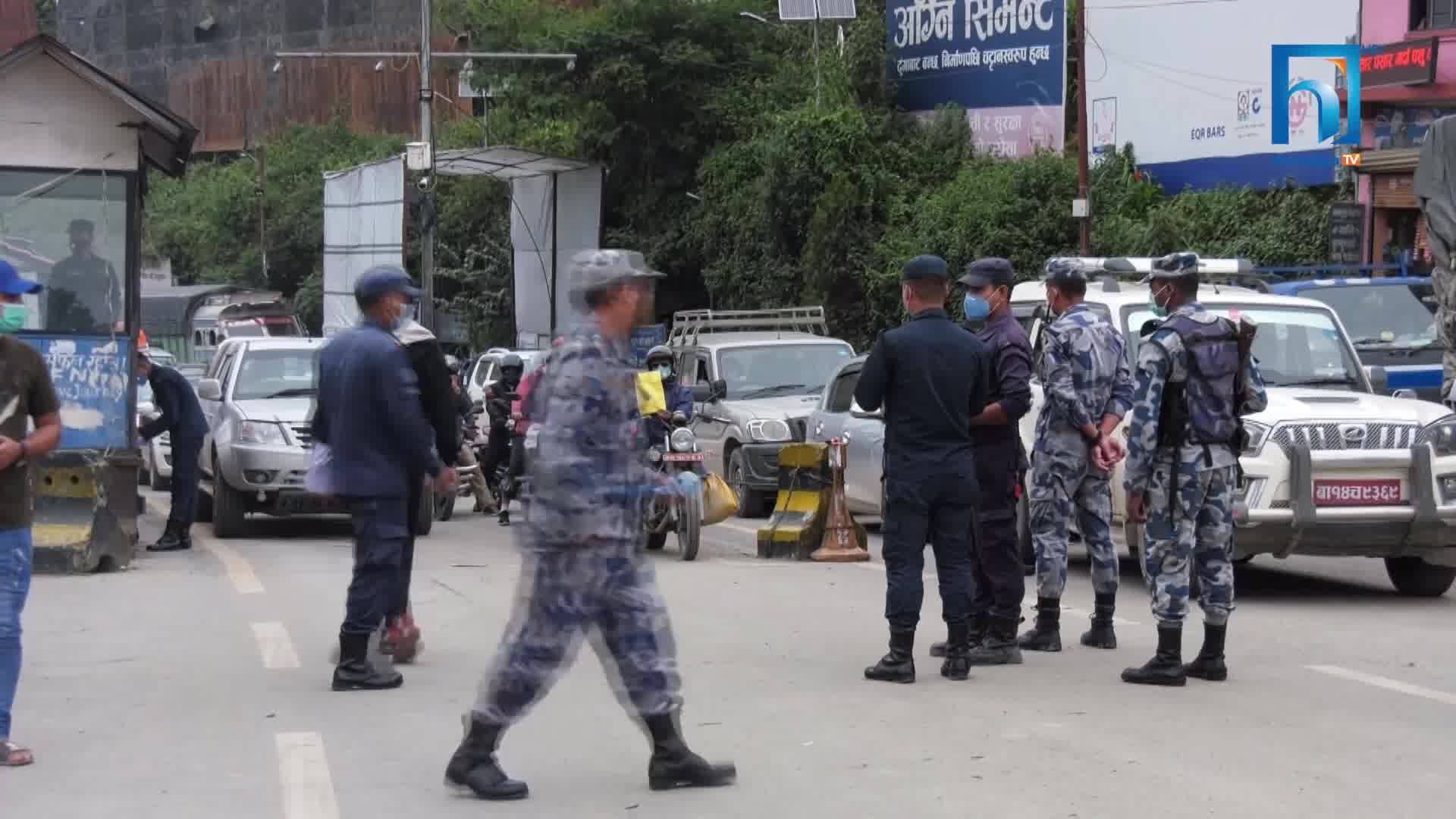 तल्लो तहका प्रहरी : पूरा बिदा पाउँदैनन्, अठार घण्टासम्म काम