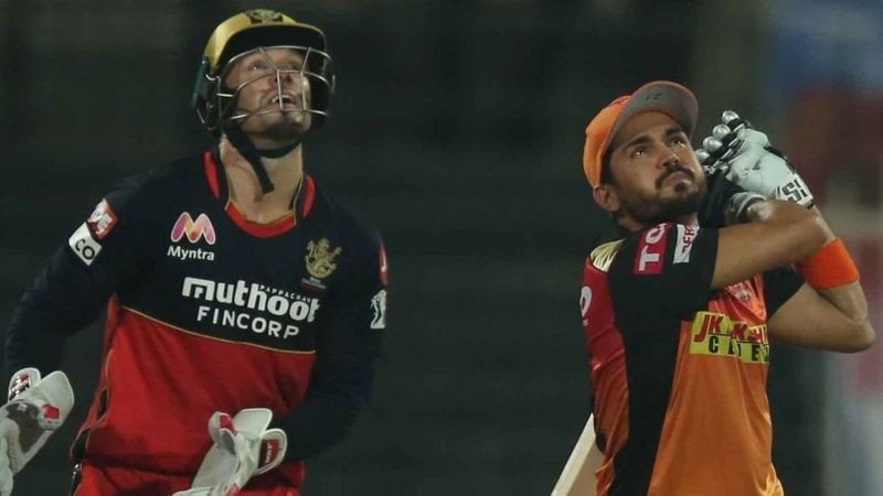 आइपीएलमा हैदराबाद विजयी, बेंग्लोर ५ विकेटले पराजित