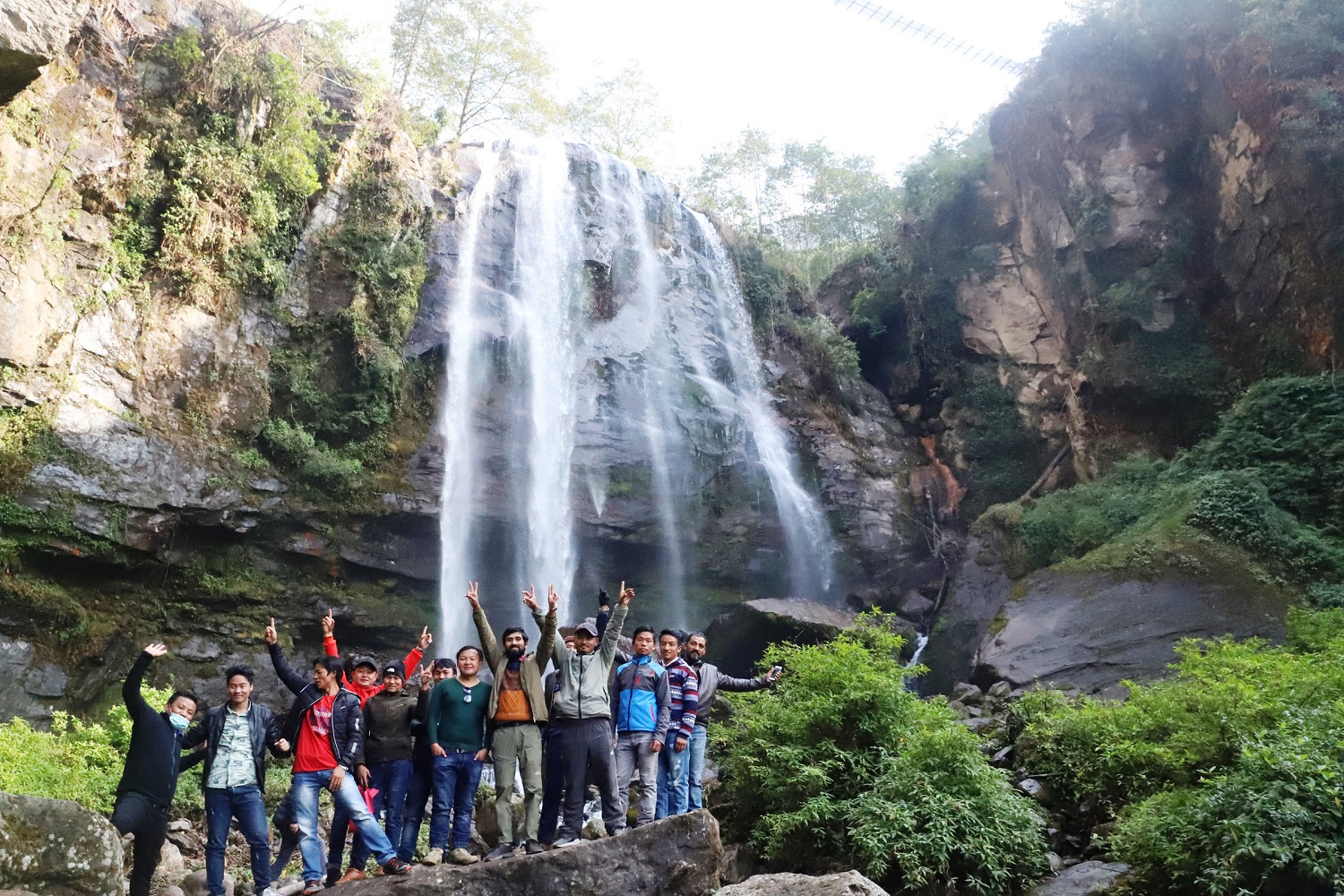 मुवा झरना पर्यटकका लागि आकर्षक गन्तव्य