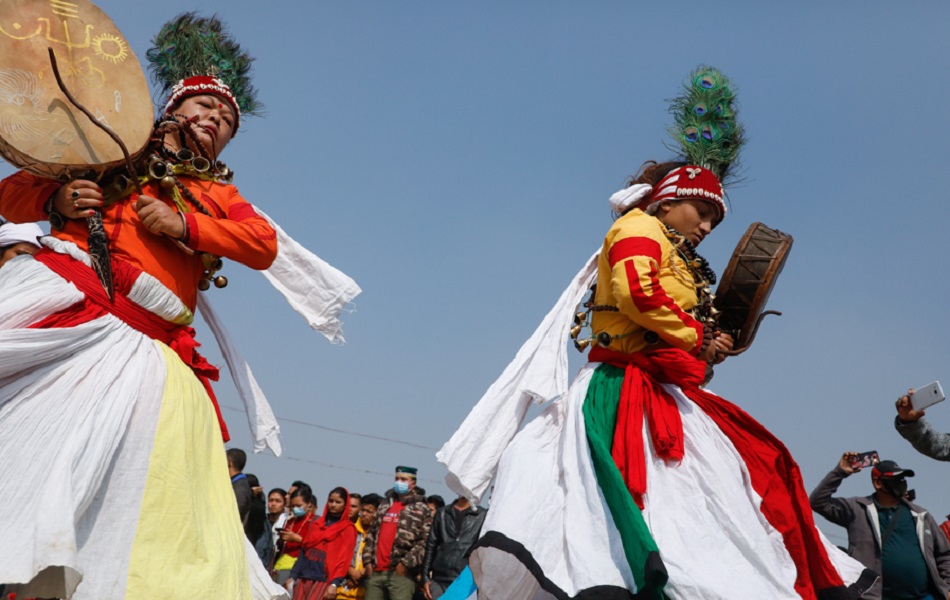 ल्होसारमा तीन दिन सार्वजनिक बिदा