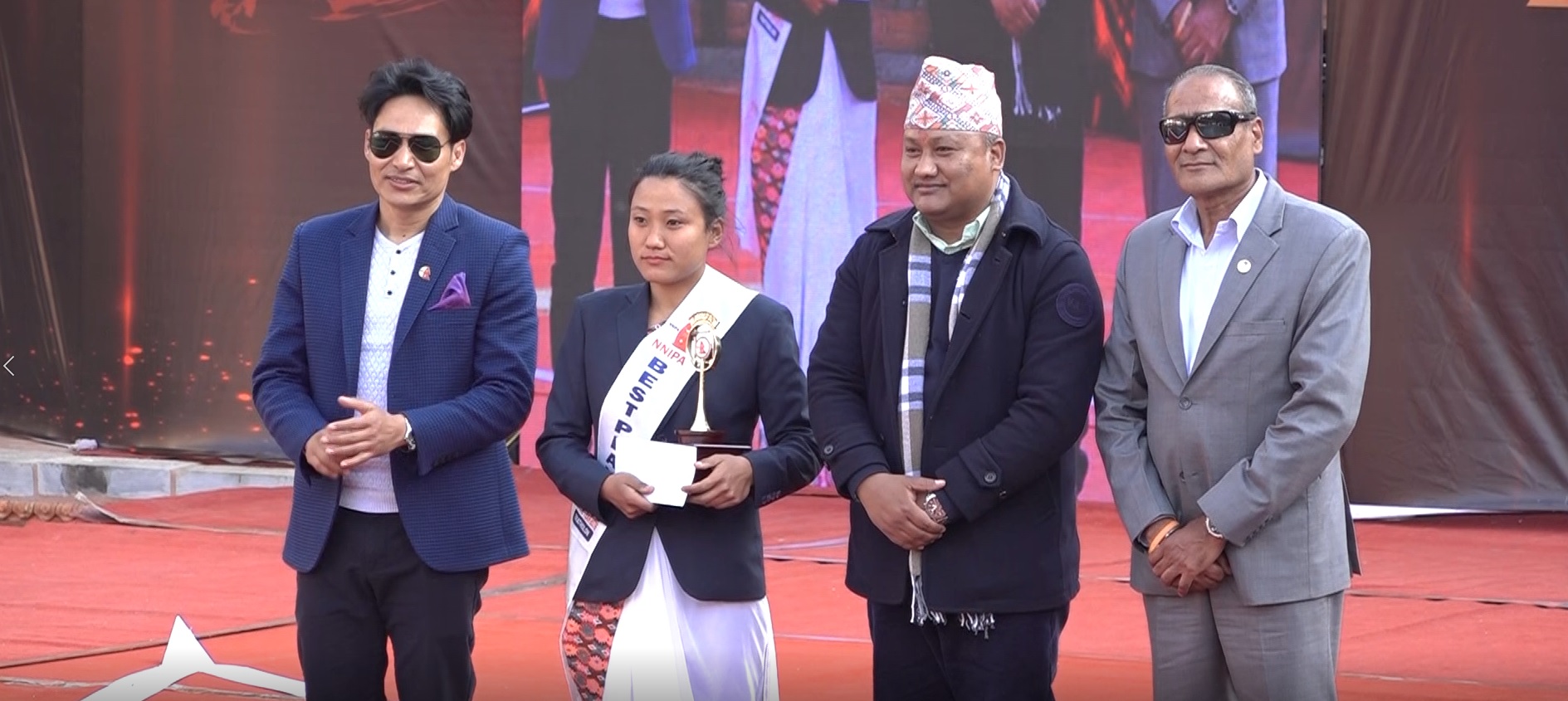 सिंह र श्रेष्ठ सर्वोत्कृष्ट खेलाडी घोषित