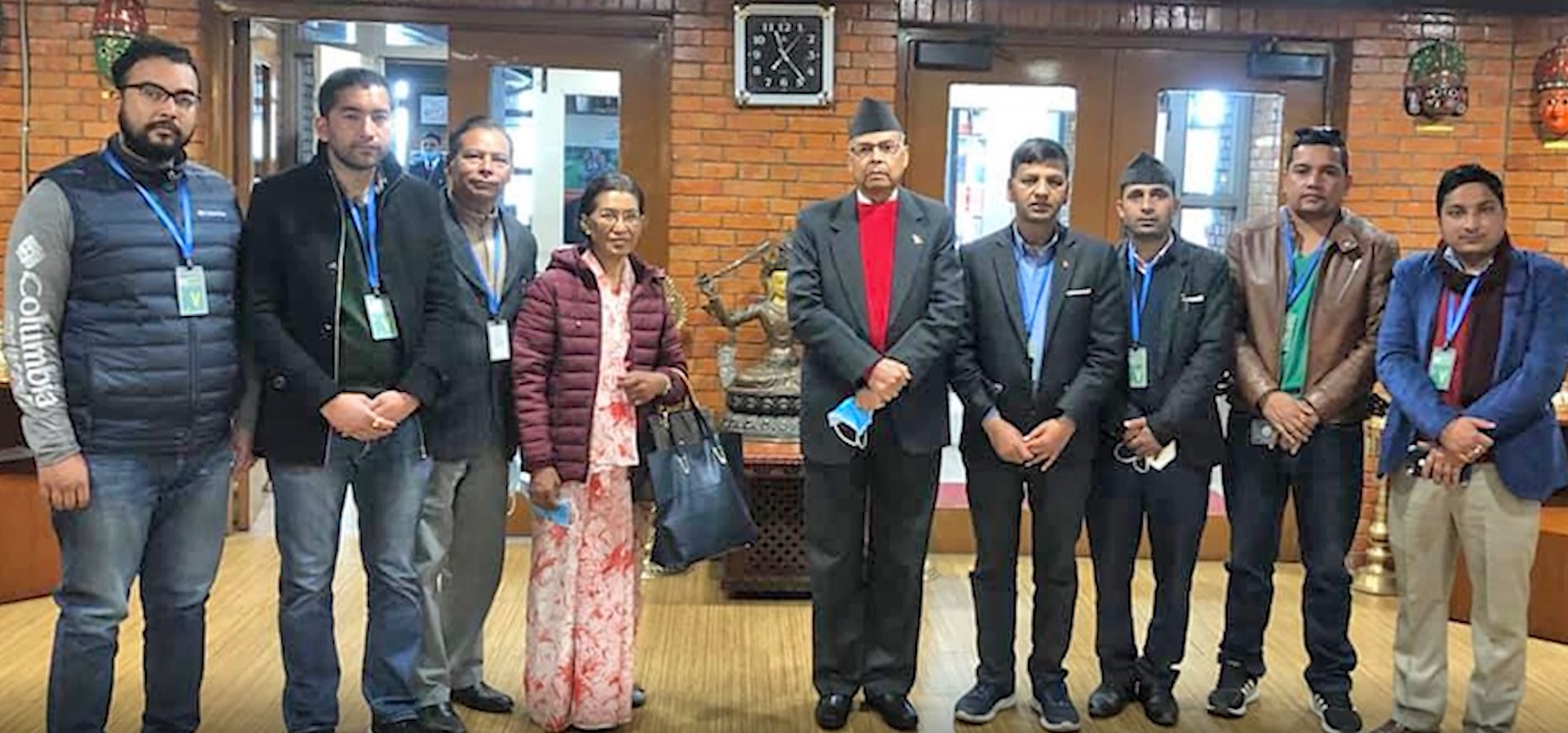 नेकपा प्रचण्ड–नेपाल समूहका वरिष्ठ नेता खनाल स्वास्थ्य परीक्षण गर्न दिल्ली प्रस्थान