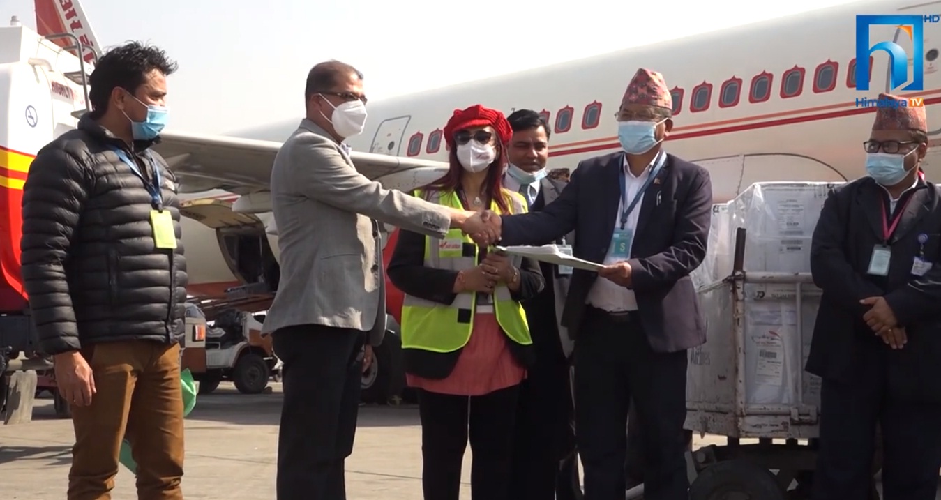 सरकारले किन्यो खोप : भारतबाट आएको खोप कसकसले लगाउन पाउँछन् ? (भिडियो रिपोर्टसहित)
