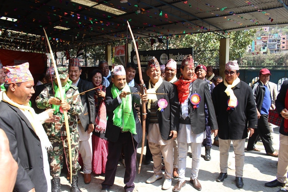 ‘तोरन ल्ह’ मनाउँदै थकाली समुदाय