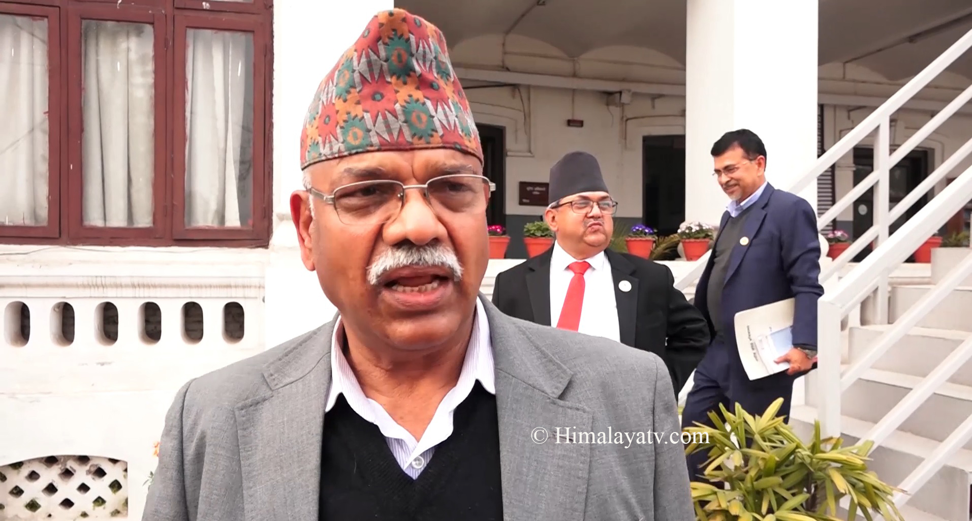 नेकपा विवाद तत्काल समाधान गर्न आयोगसँग प्रचण्ड–नेपाल समूहको आग्रह