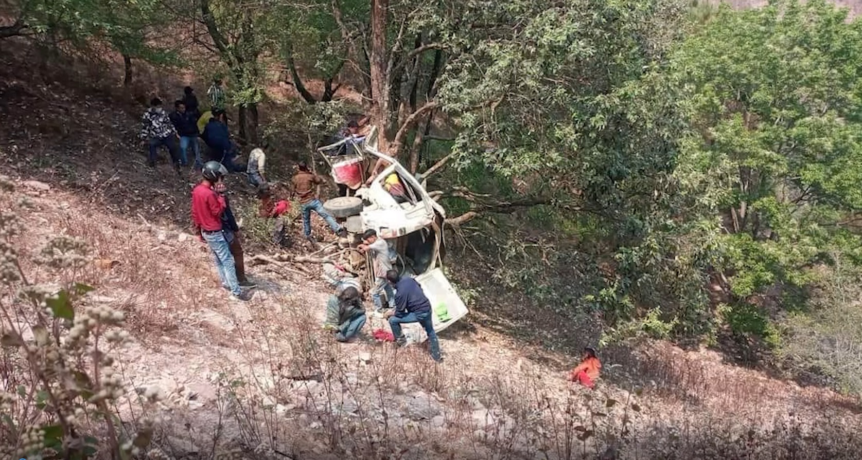प्युठान जीप दुर्घटनामा जिल्ला प्रशासन गुल्मीका चार कर्मचारी र चालकको मृत्यु