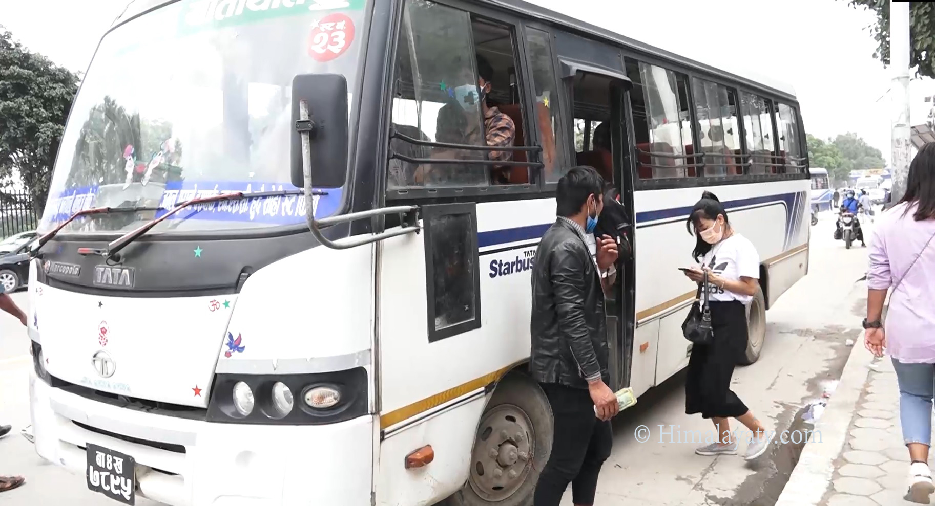 काठमाडौंमा आज रातीदेखि सवारीसाधन सञ्चालनमा रोक