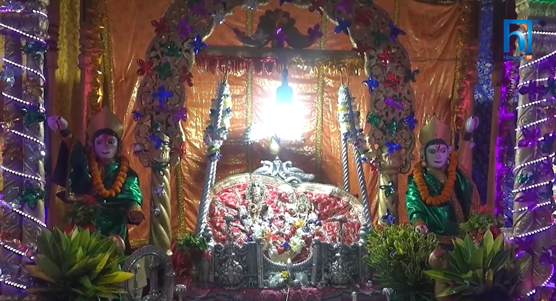 मिथिलाञ्चलमा शुरु भयो झुलन पर्वको यस्तो रौनक (भिडियो रिपोर्टसहित)