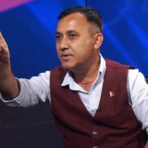 प्रधानमन्त्रीसगँ विश्वप्रकाशको आग्रहः सरकार उभिएर मात्रै पुग्दैन, निजी क्षेत्रलाई पनि उभिनसक्ने बनाउनुस्