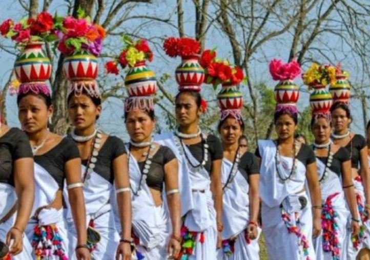 थारू समुदायले ‘अट्वारी पर्व’ मनाउँदै