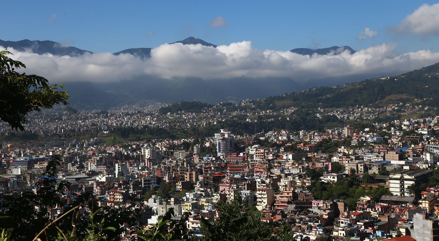 आज देशका अधिकांश भू–भागमा मौसम बदली रहने