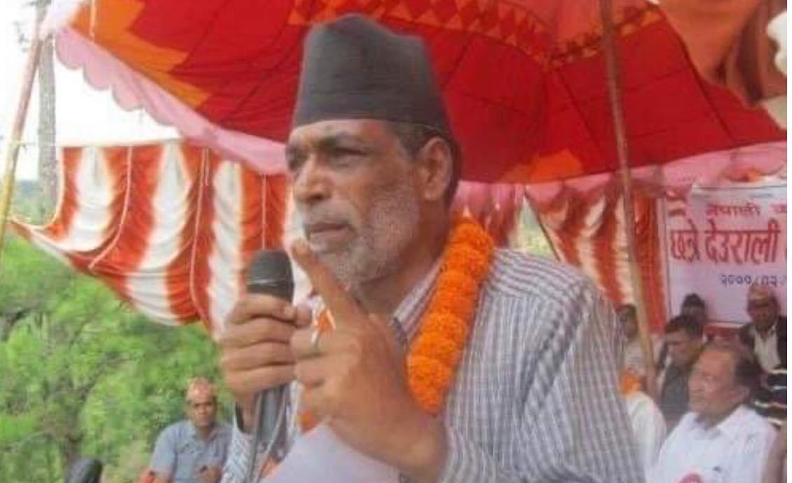 कांग्रेस धादिङको सभापतिमा रामनाथ अधिकारी विजयी