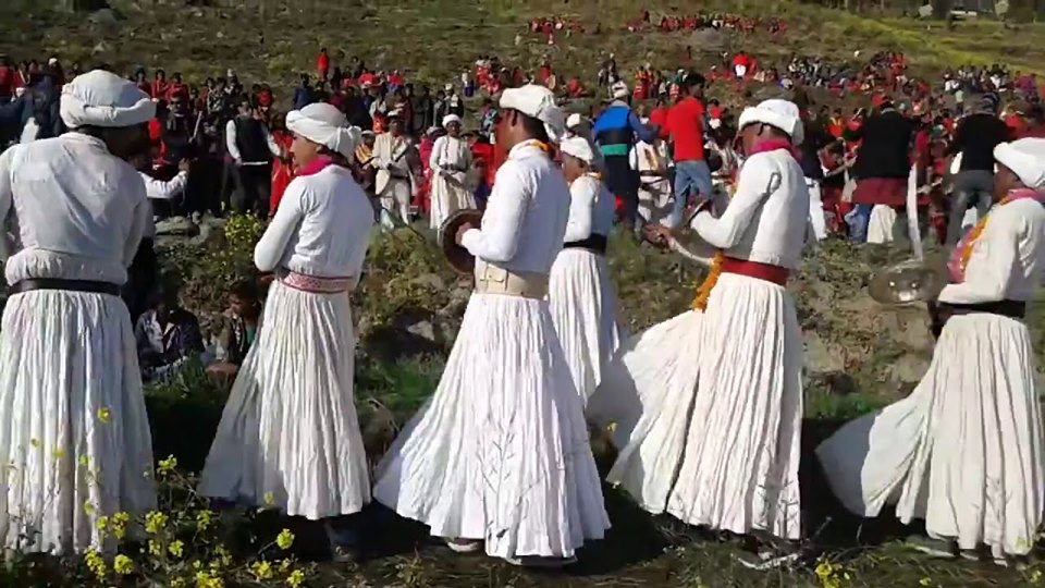 सुदूरपश्चिम प्रदेशका पहाडी जिल्लामा भुवा पर्व मनाइँदै