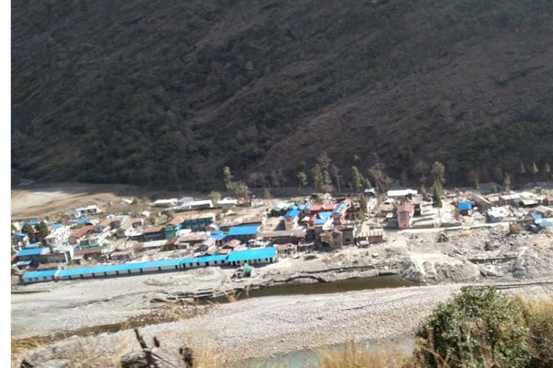 सुरक्षित आवासको पर्खाइमा तालगाउँका बाढी प्रभावित