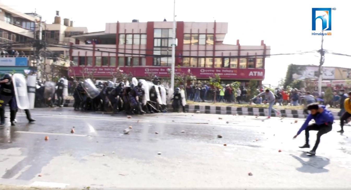 संसदबाट एमसीसी पास नगर्न माग गर्दै काठमाडौंमा प्रदर्शन- के-के भयो दिनभर ? (भिडियो रिपोर्टसहित)