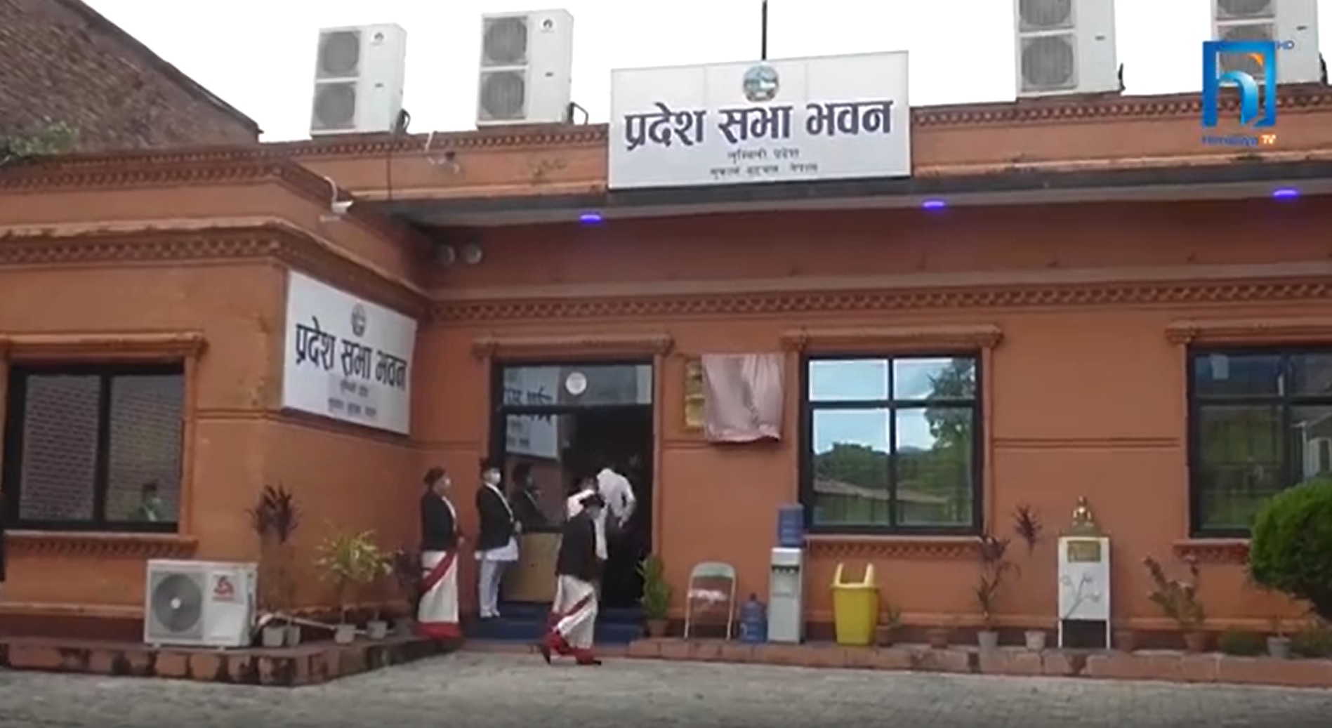 लुम्बिनी प्रदेश सभा– ५ महिनादेखि किन बस्न सकेन बैठक ? (भिडियो रिपोर्टसहित)