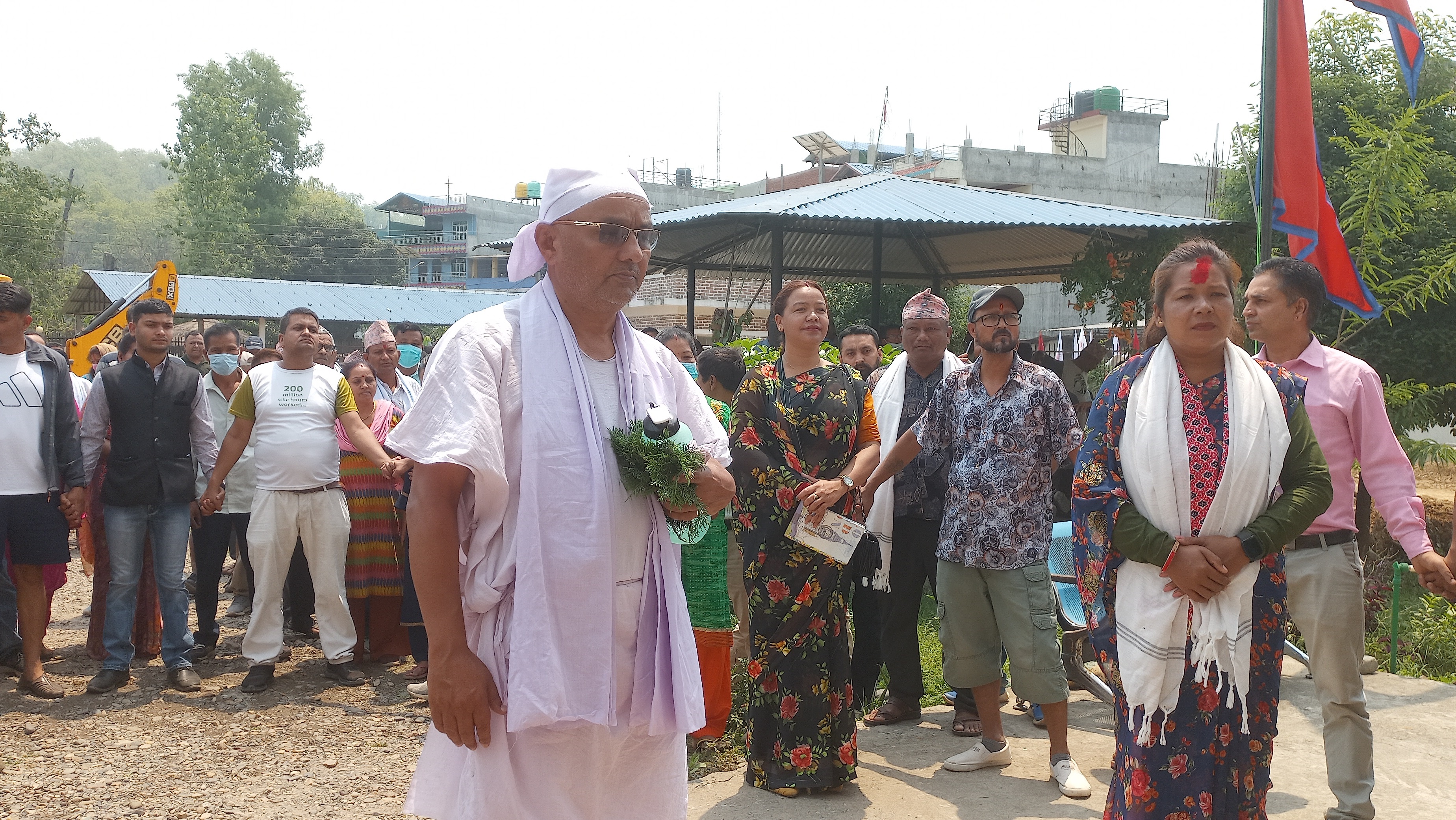 किरियापुत्री अधिकारीले गरे नवलपुरको मध्यविन्दुको मेयरमा उम्मेदवारी दर्ता (भिडियो रिपोर्टसहित)