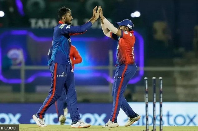 आईपीएल क्रिकेटमा लखनउविरुद्ध बेंग्लोर विजयी