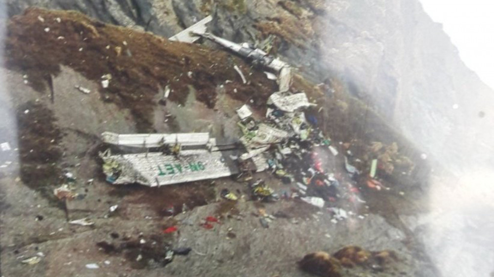 विमान दुर्घटनामा ज्यान गुमाएका १६ जनाको शव फेला, बाँकीको खोजी जारी