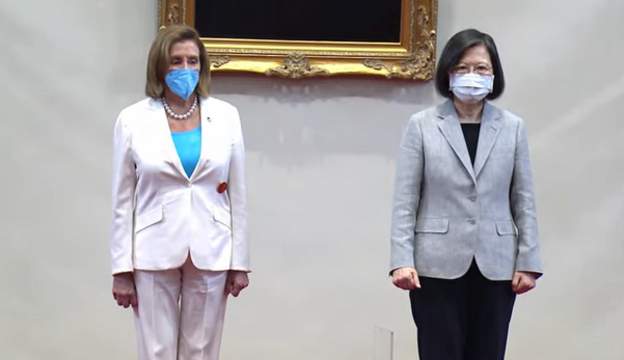 तनावबीच अमेरिकी तल्लो सदनकी सभामुख न्यान्सीले गरिन् ताइवानी संसदमा सम्बोधन