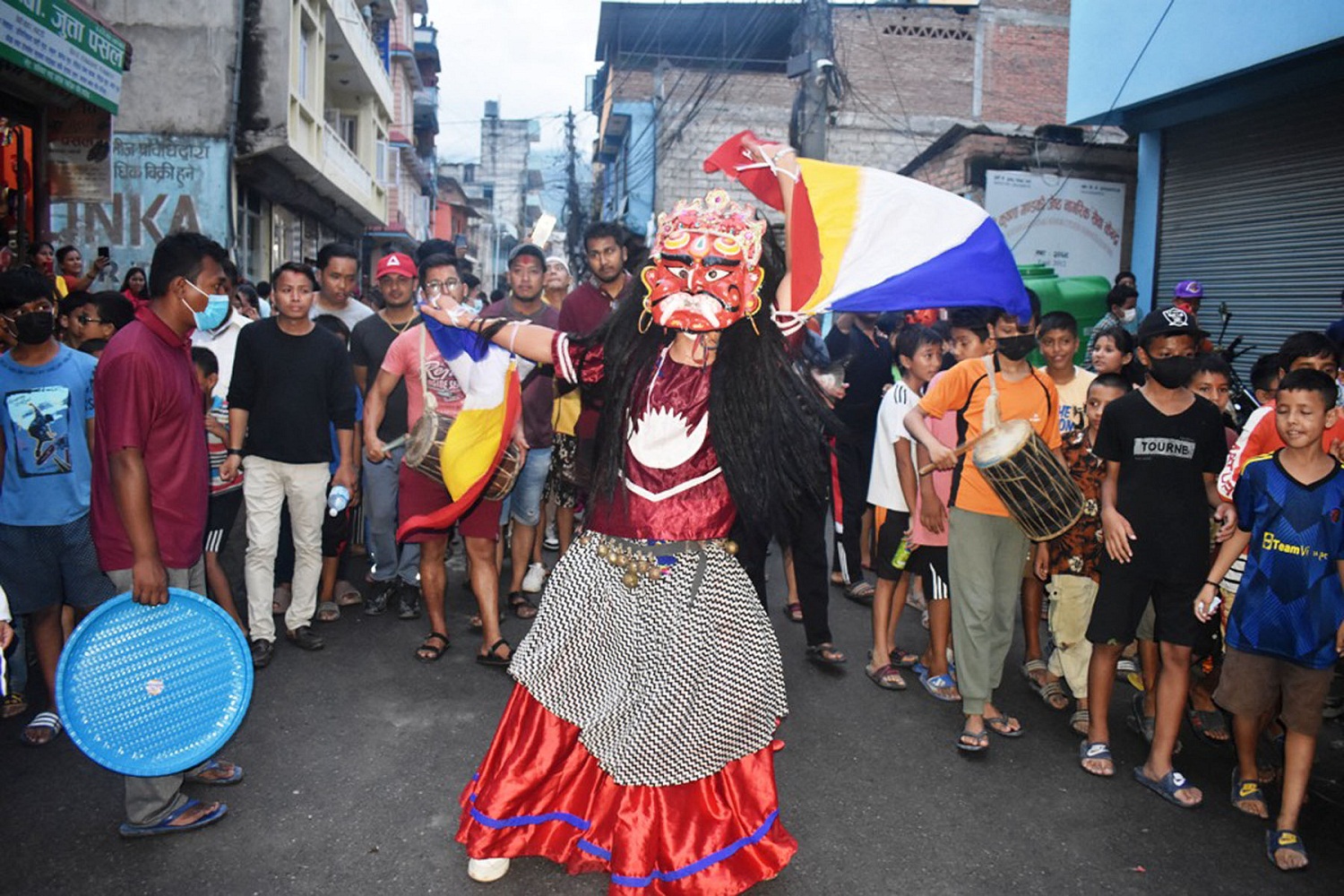 बेनीमा दुई सय ५० वर्षदेखि एउटै मखौटोमा लाखे नाच प्रदर्शन