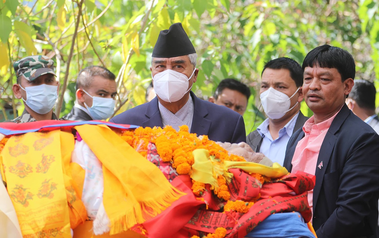 प्रधानमन्त्रीद्वारा वाङ्मय शताब्दी पुरुष जोशीप्रति श्रद्धाञ्जलि अर्पण