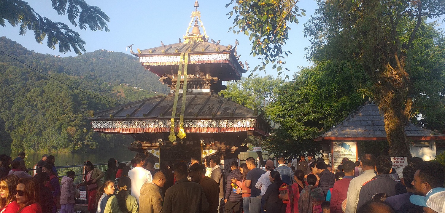 बाराही मन्दिर पुनःनिर्माण गरिँदै