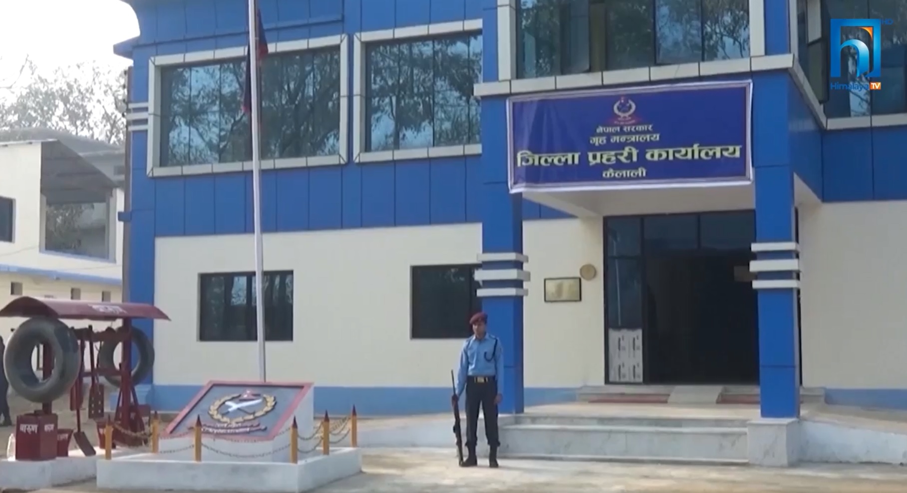कैलालीमा सुरक्षा चुनाैती, लुटपाटमा संलग्न फरार (भिडियो रिपोर्टसहित)