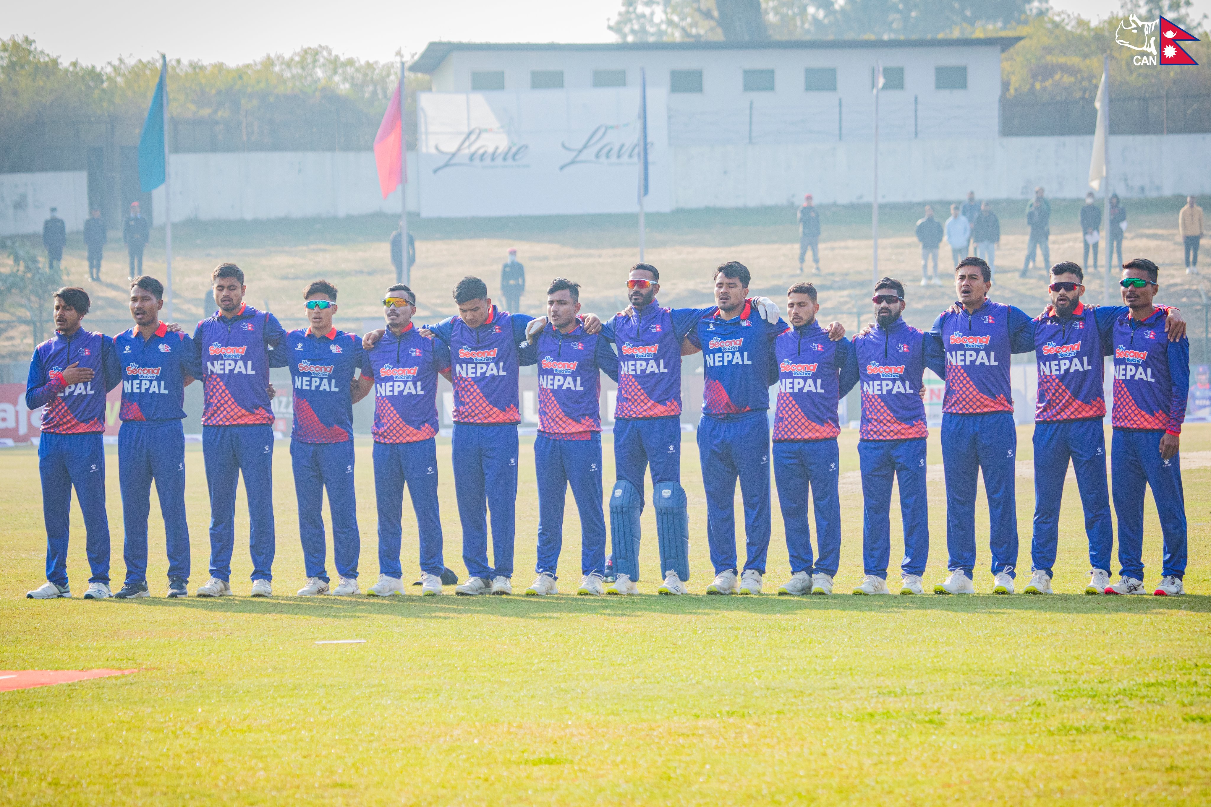 विश्वकप क्रिकेट लिग–२ : नेपाल स्कटल्यान्डविरुद्ध फिल्डिङ गर्दै