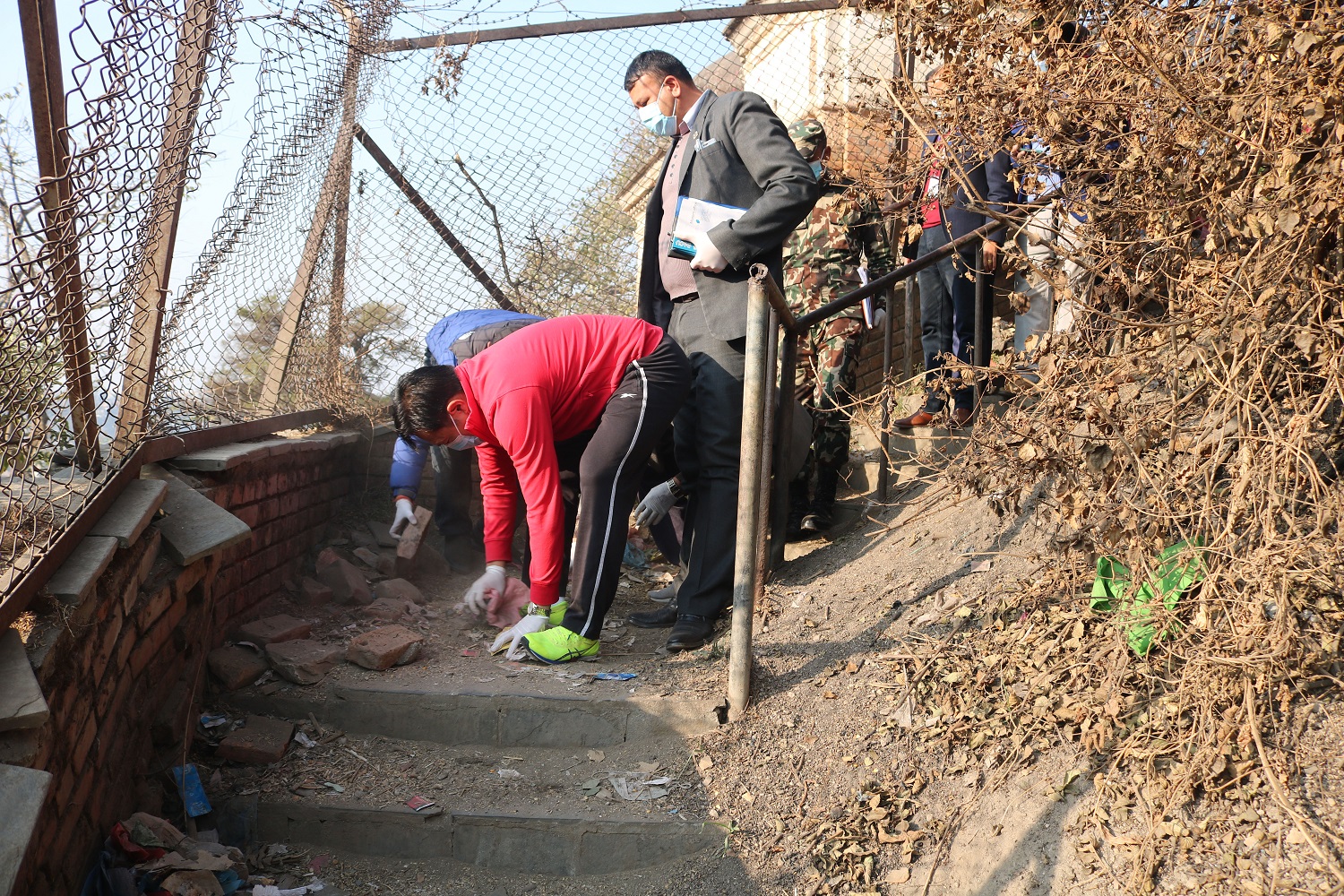 महाशिवरात्रिको तयारीका लागि पशुपति क्षेत्रमा विशेष सफाइ