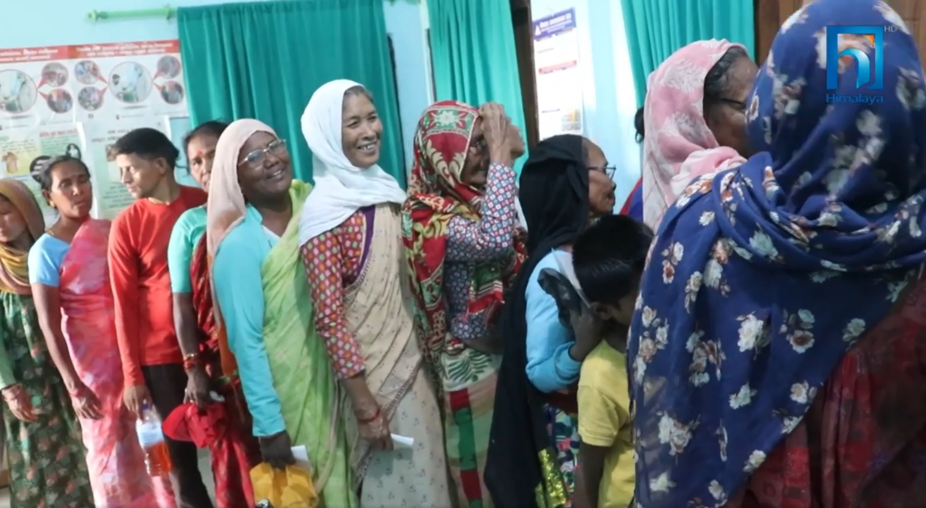 धनगढी उपमहानगर : जेष्ठ नागरिक भत्तासंगै निःशुल्क स्वास्थ्य परीक्षण र औषधि (भिडियो रिपोर्टसहित)