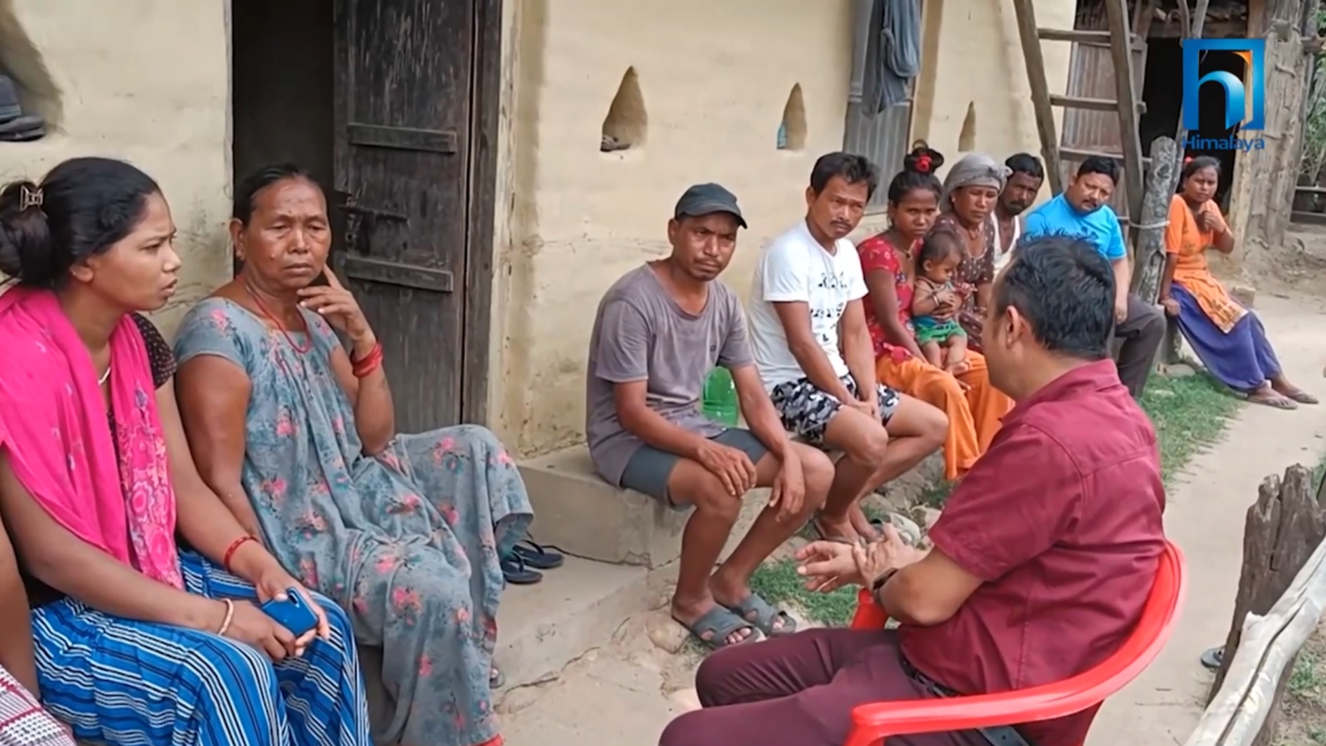 बिरामी खोज्दै घरघरमा डाक्टर, चकित बिरामी (भिडियो रिपोर्टसहित)