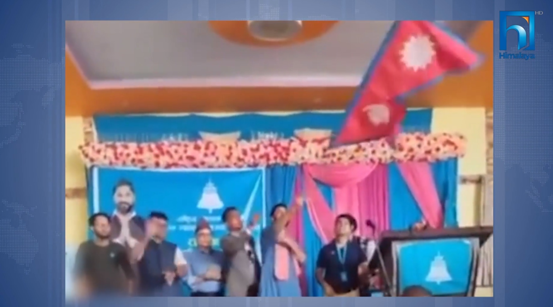 रास्वपा सभापतिबाट राष्ट्रिय झण्डाको दुरुपयोग (भिडियो रिपोर्टसहित)