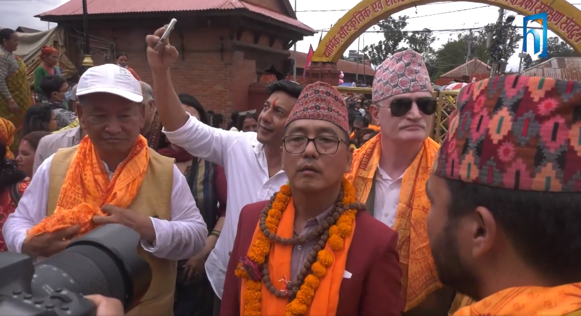 राजतन्त्रको मुद्दा बोकेको राप्रपा कस्तो राजा भन्ने अलमलमै (भिडियो रिपोर्टसहित)