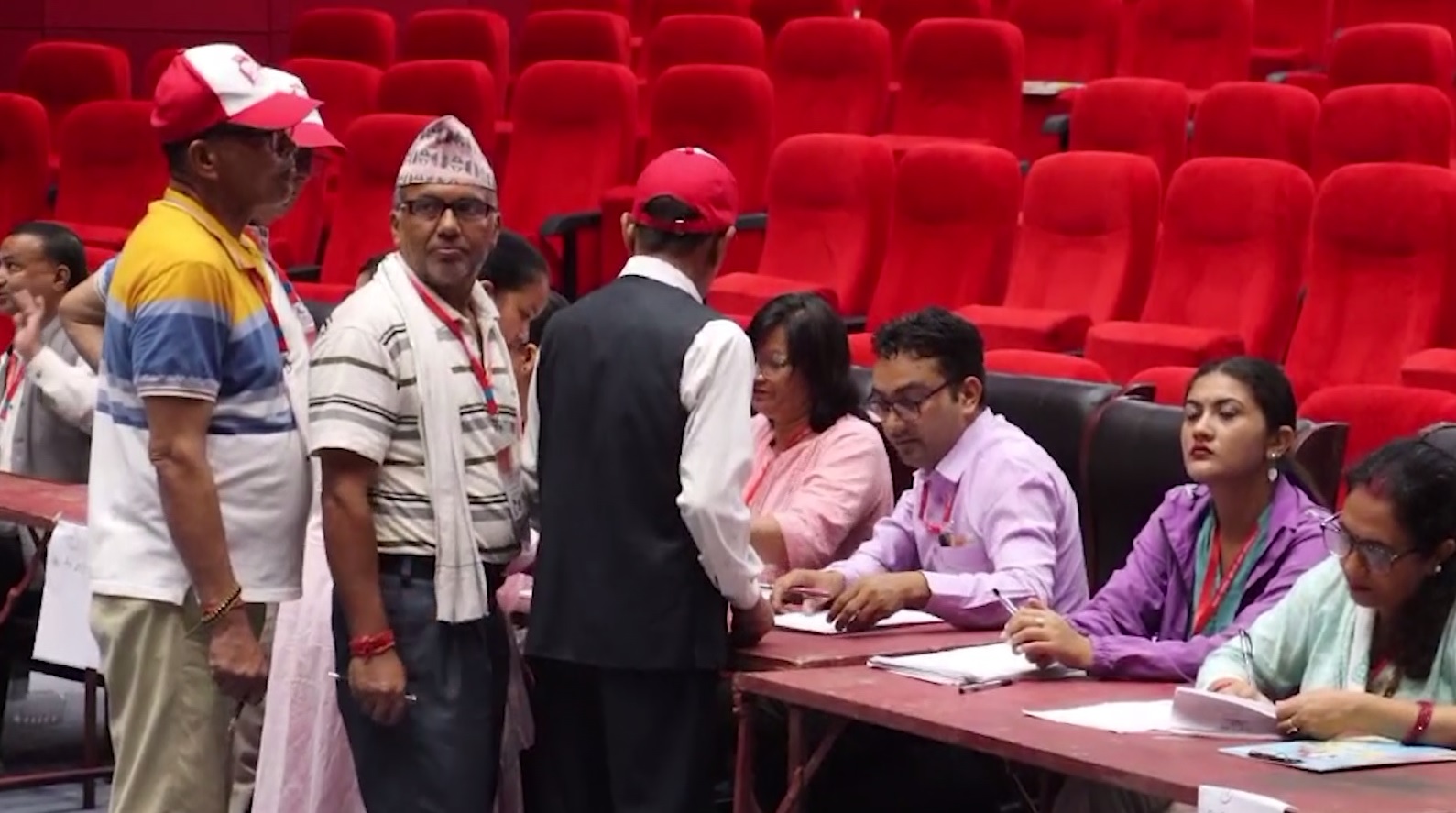 एमाले लुम्बिनी प्रदेश कमिटीको नयाँ नेतृत्व चयनका लागि मतदान, नतिजा आजै आउने